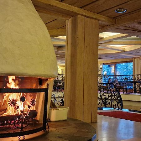 Das Kronen Hotel ゼーフェルト・イン・チロル エクステリア 写真